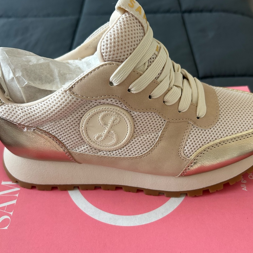 Sam Edelman Women's Tan and Gold Sneakers